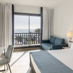 Quarto duplo premium com vista para o mar Hotel ILUNION Calas de Conil Conil de la Frontera